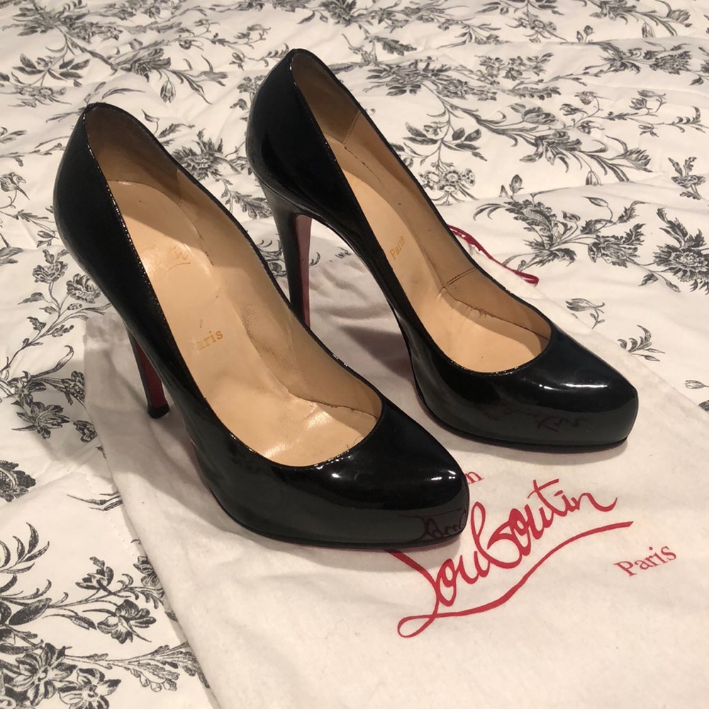 COPY - CHRISTIAN LOUBOUTIN